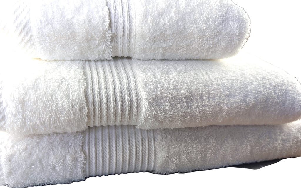 Luxury 600 Gsm hotel towels-UK
