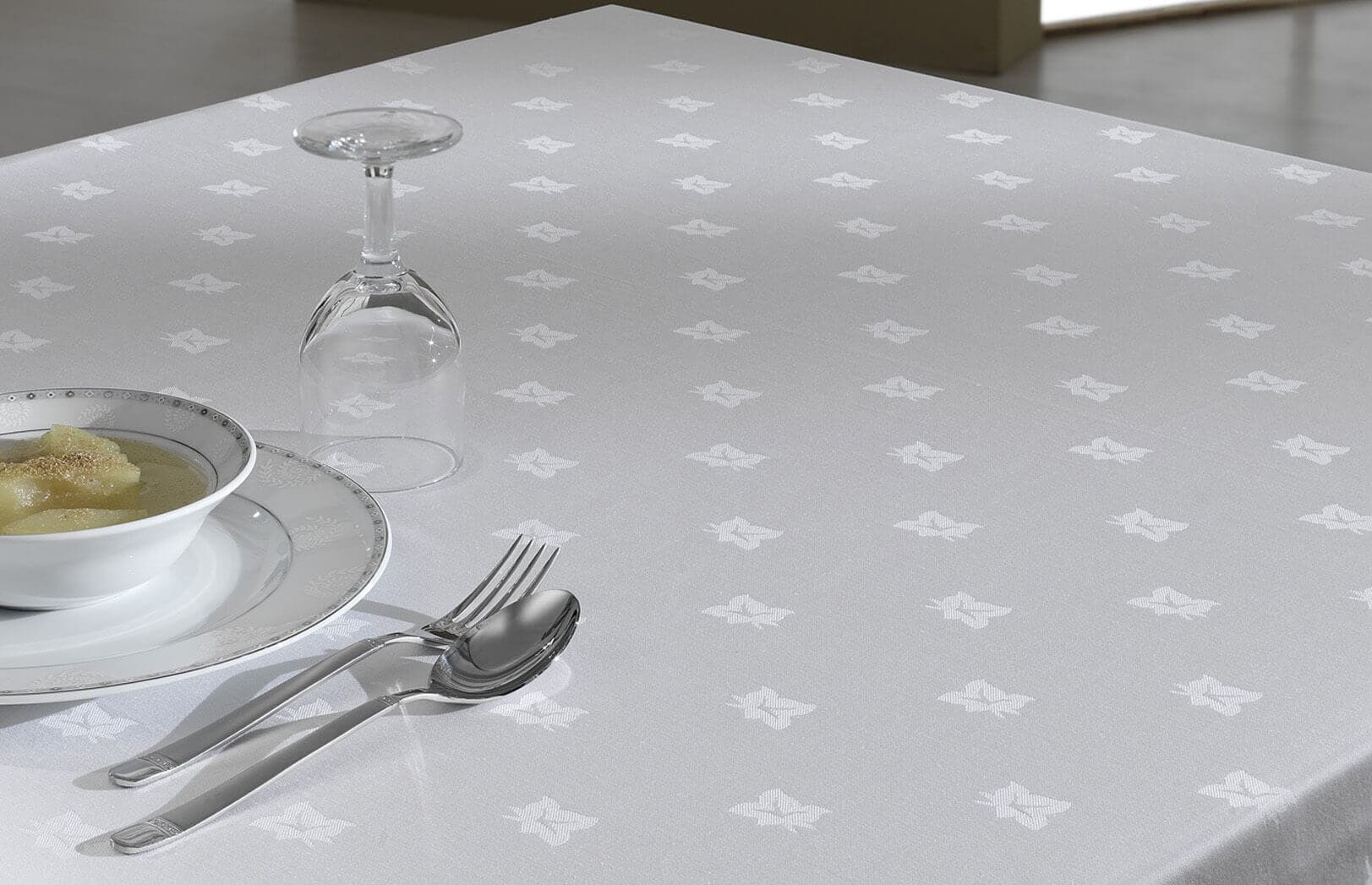 ivyleaf table cloths ivyleaf table cloths