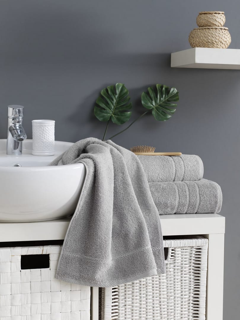 White Co Towels