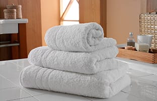 http://500GSM%20hotel%20towels%20UK%20–%20Soft%20Touch%20Linens